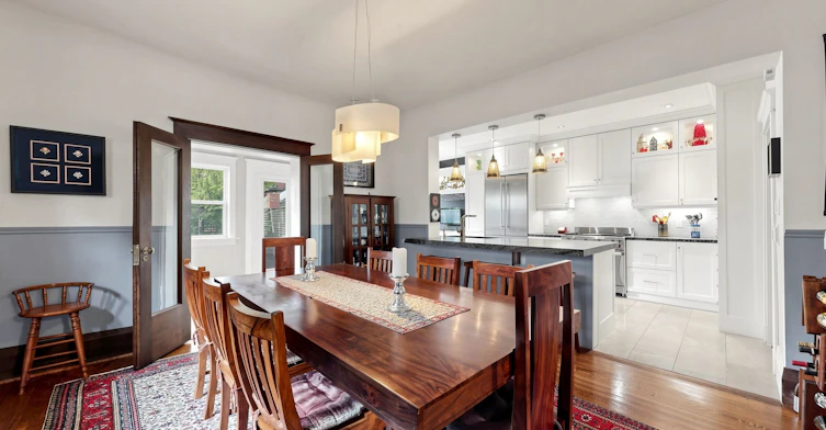 24 Glenholme Avenue, Toronto, ON, M6H 3A9 - 12