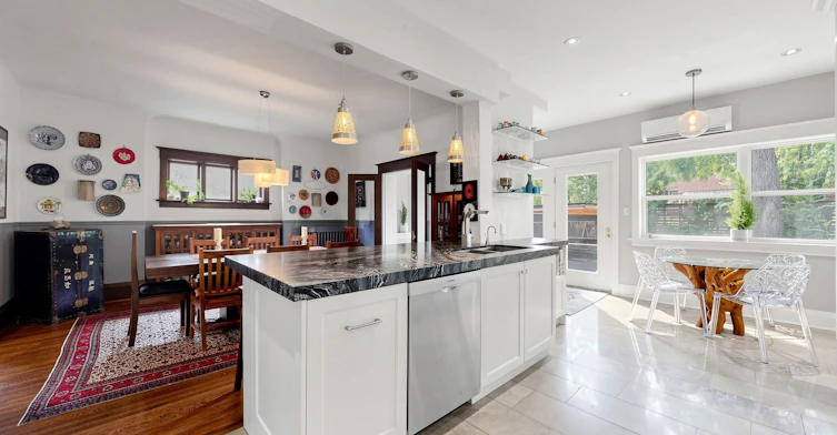 24 Glenholme Avenue, Toronto, ON, M6H 3A9 - 14