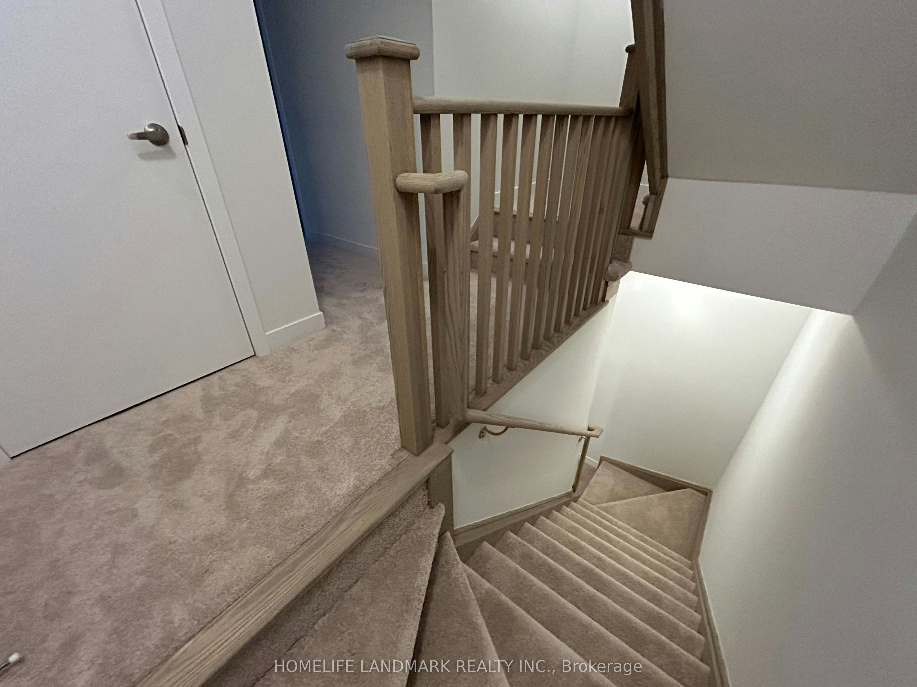 1-3425 Ridgeway Drive, Mississauga, ON, L5L 0B9 - 8