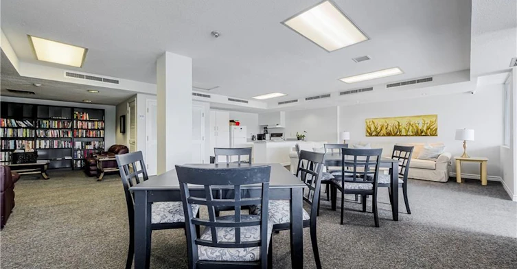305-100 Bronte Road, Oakville, ON, L6L 6L5 - 21