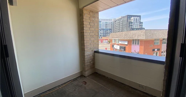 305-100 Bronte Road, Oakville, ON, L6L 6L5 - 14