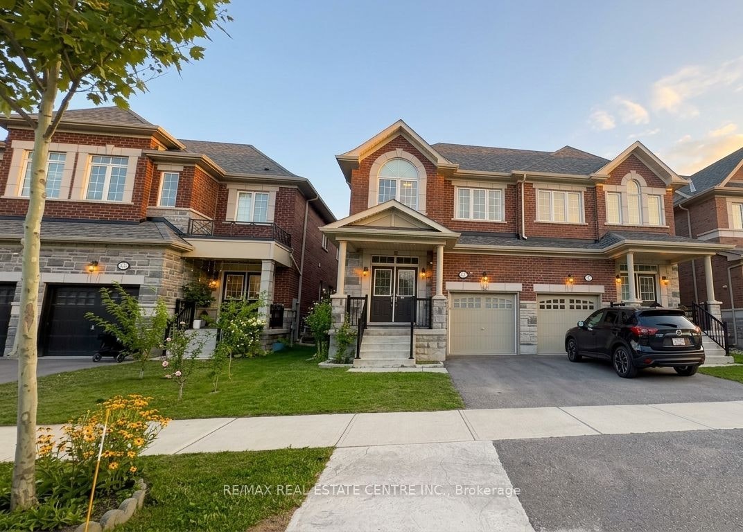 106 Branigan Crescent, Halton Hills, ON, L7G 0M8