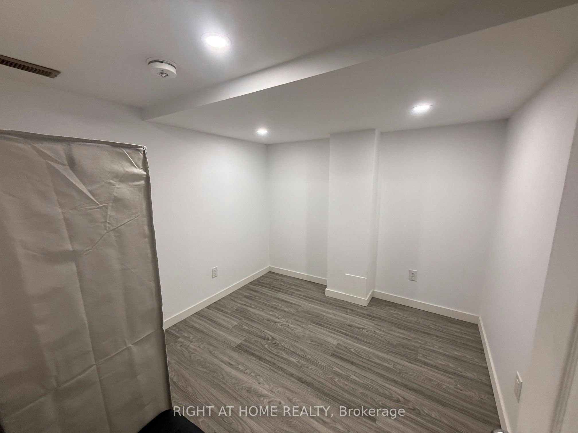 Basement-4802 Bluefeather Lane, Mississauga, ON, L5R 0E2 - 12