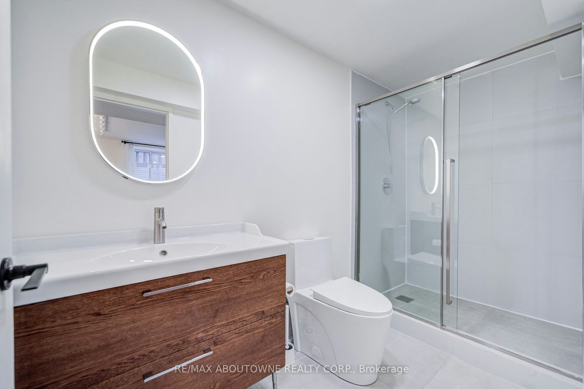 Lower-1108 Notley Crescent, Oakville, ON, L6M 1H4 - 33