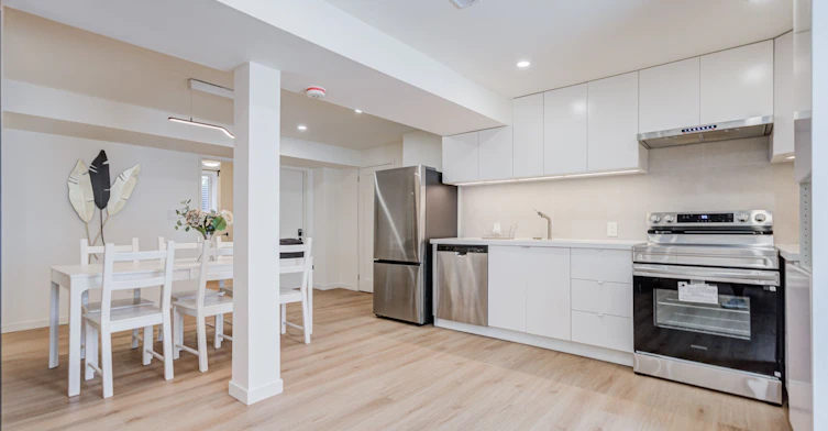 Lower-1108 Notley Crescent, Oakville, ON, L6M 1H4 - 16