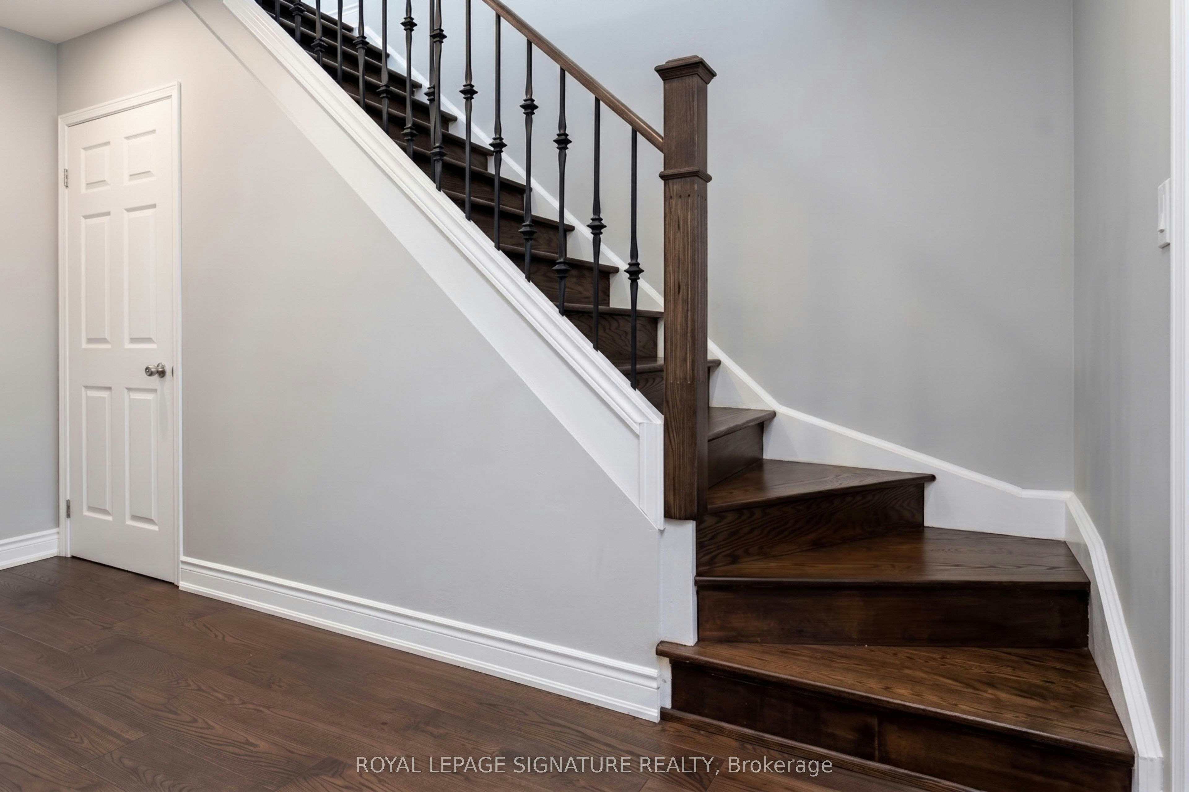 352 Assiniboine Trail, Mississauga, ON, L5R 2Y3 - 6