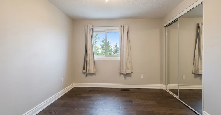 352 Assiniboine Trail, Mississauga, ON, L5R 2Y3 - 10