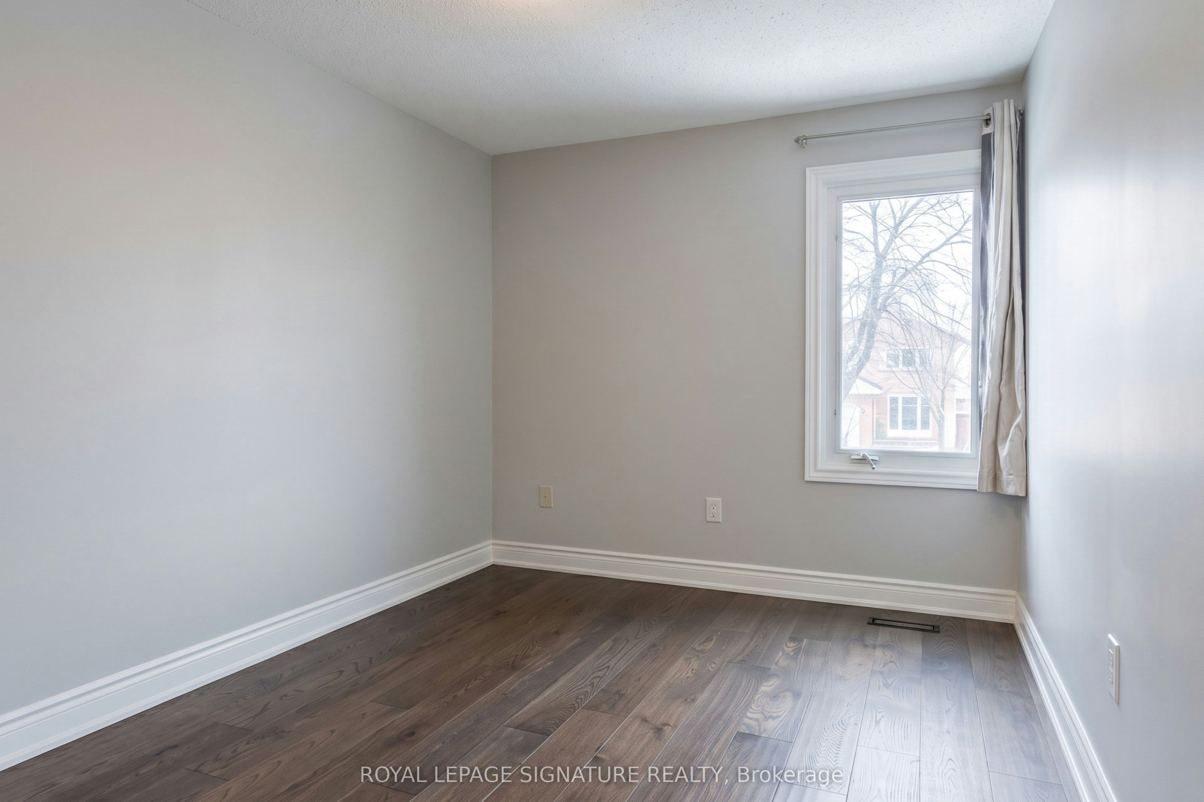 352 Assiniboine Trail, Mississauga, ON, L5R 2Y3 - 12