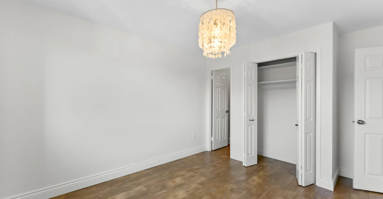 403-2485 Woking Crescent, Mississauga, ON, L5K 1Z6 - 23