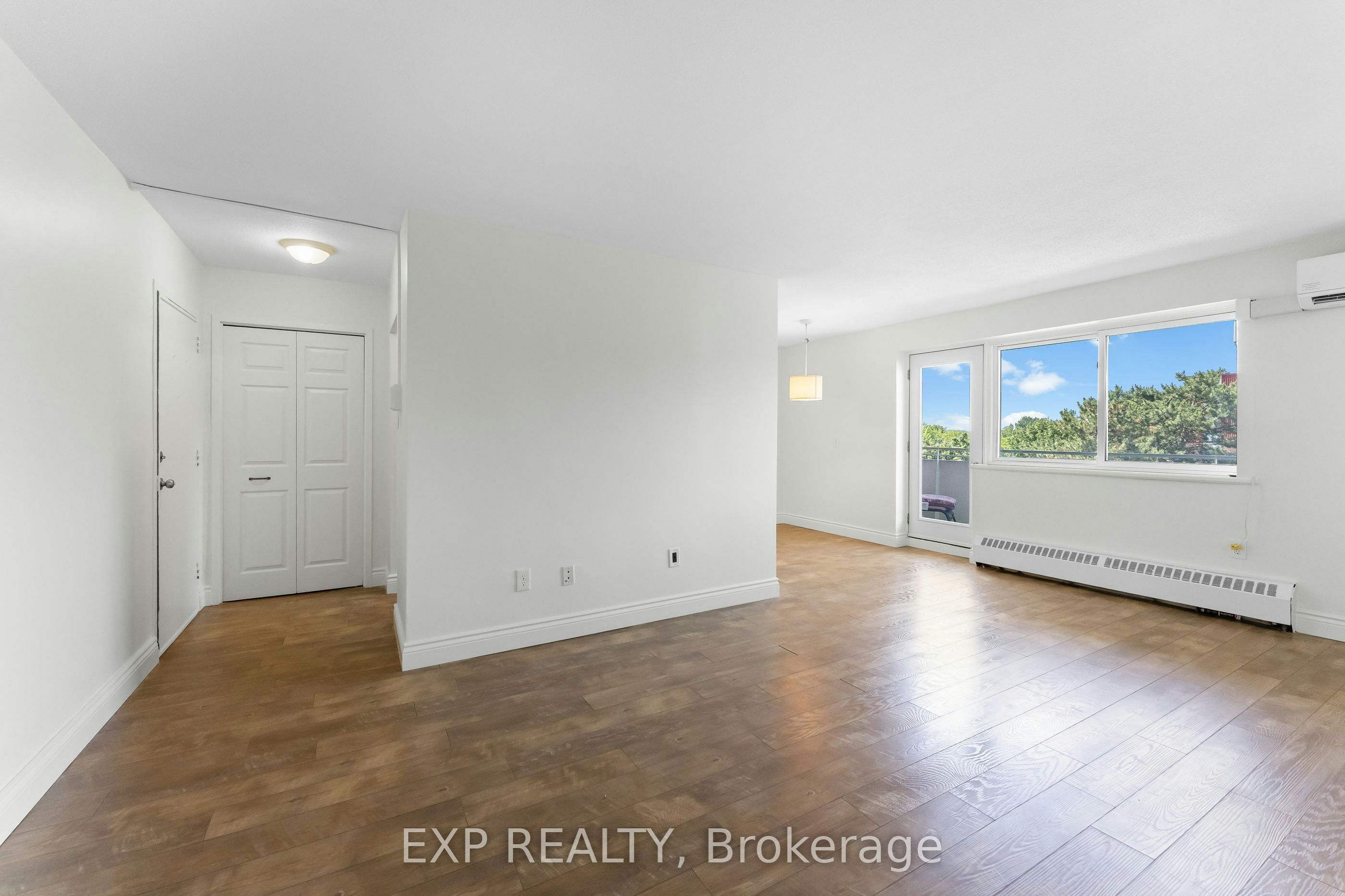 403-2485 Woking Crescent, Mississauga, ON, L5K 1Z6 - 6