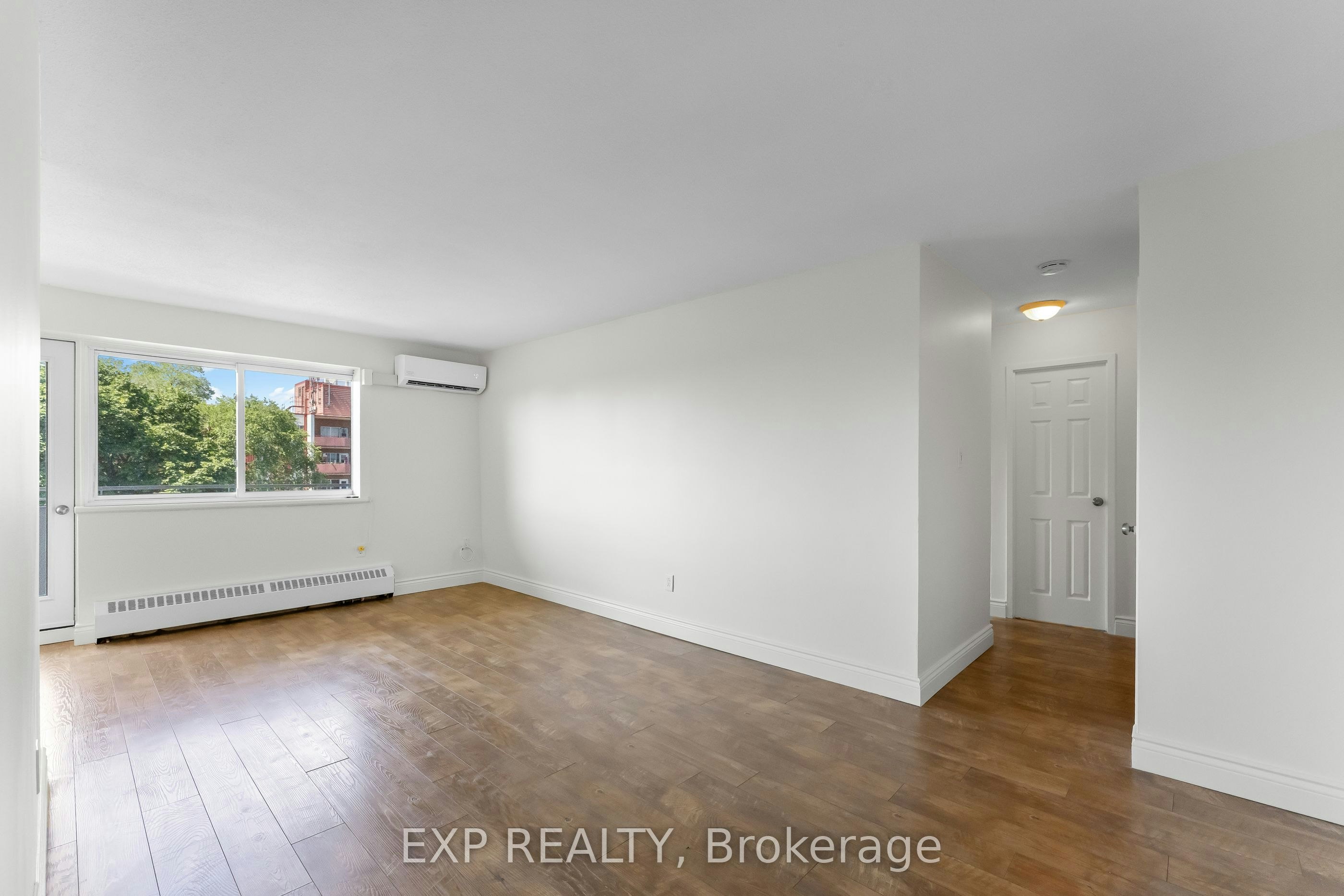 403-2485 Woking Crescent, Mississauga, ON, L5K 1Z6 - 8