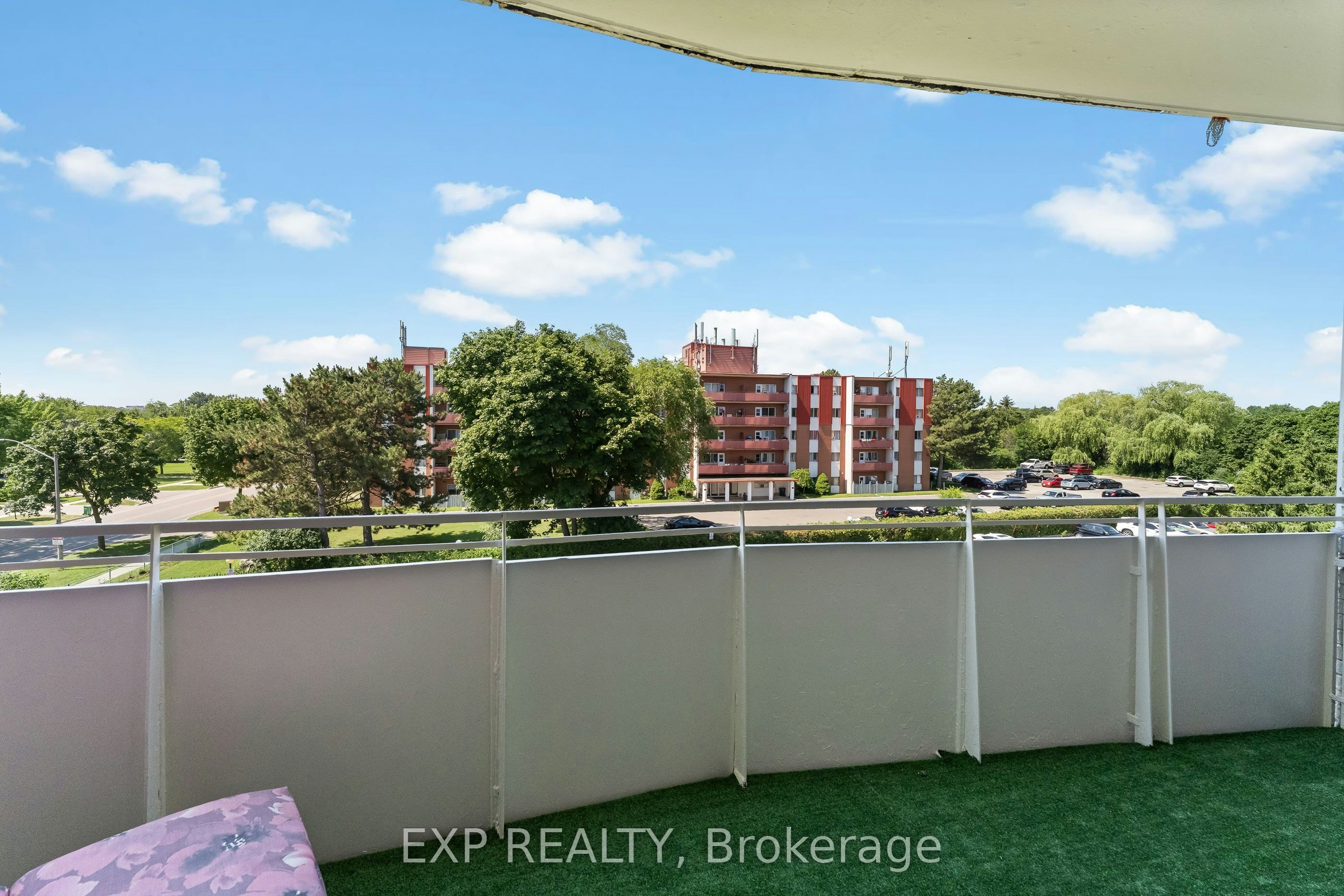 403-2485 Woking Crescent, Mississauga, ON, L5K 1Z6 - 25