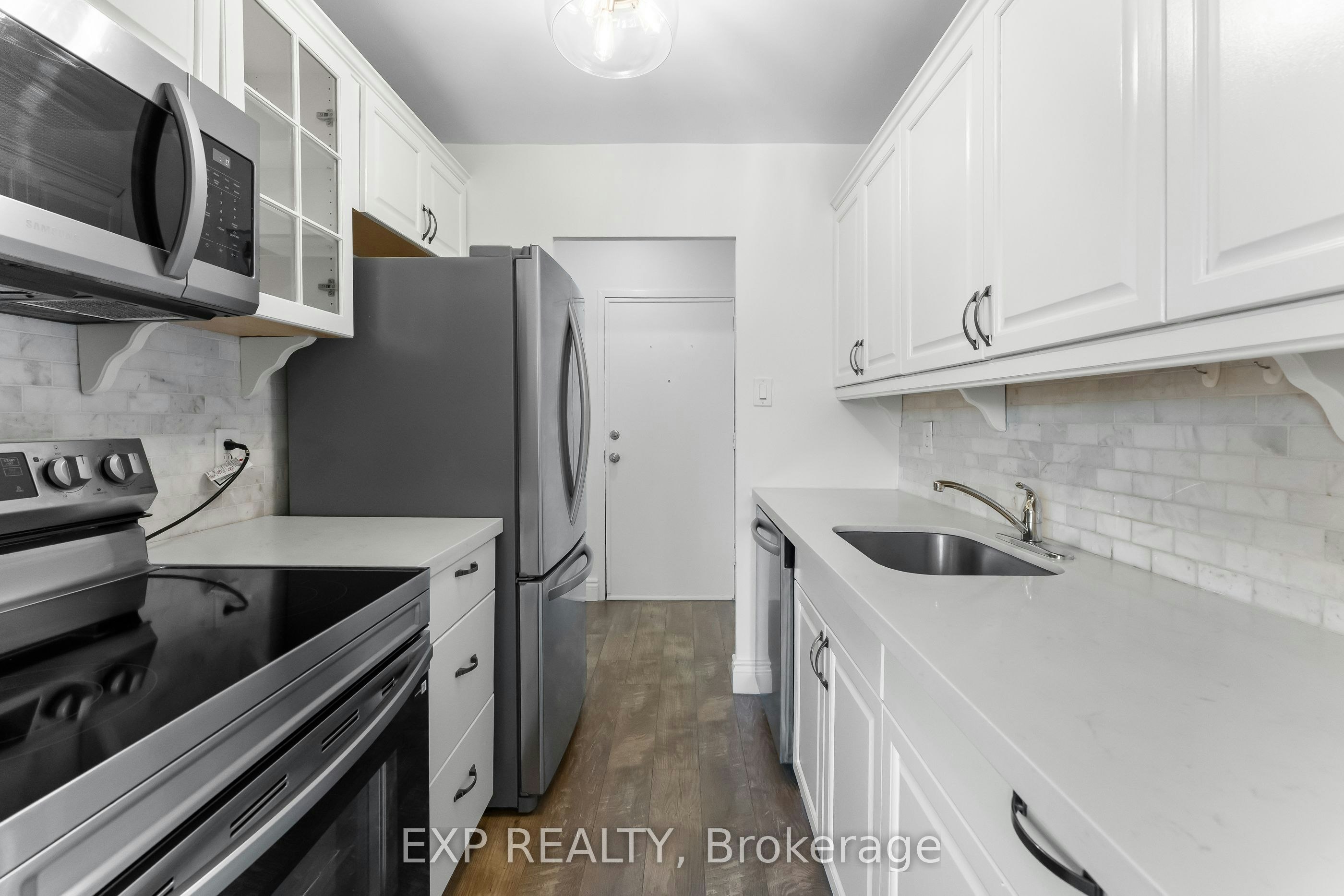 403-2485 Woking Crescent, Mississauga, ON, L5K 1Z6 - 11