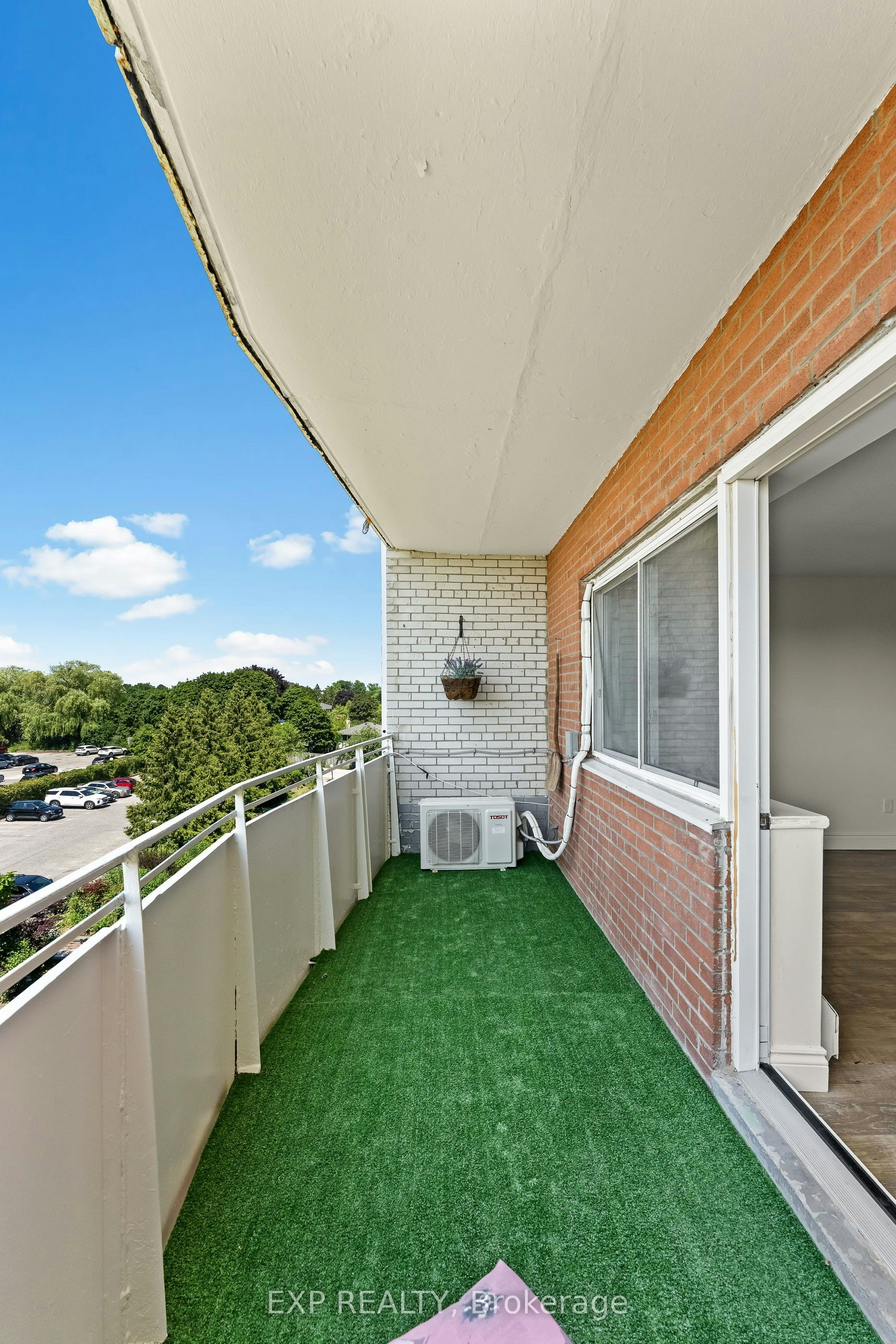 403-2485 Woking Crescent, Mississauga, ON, L5K 1Z6 - 27