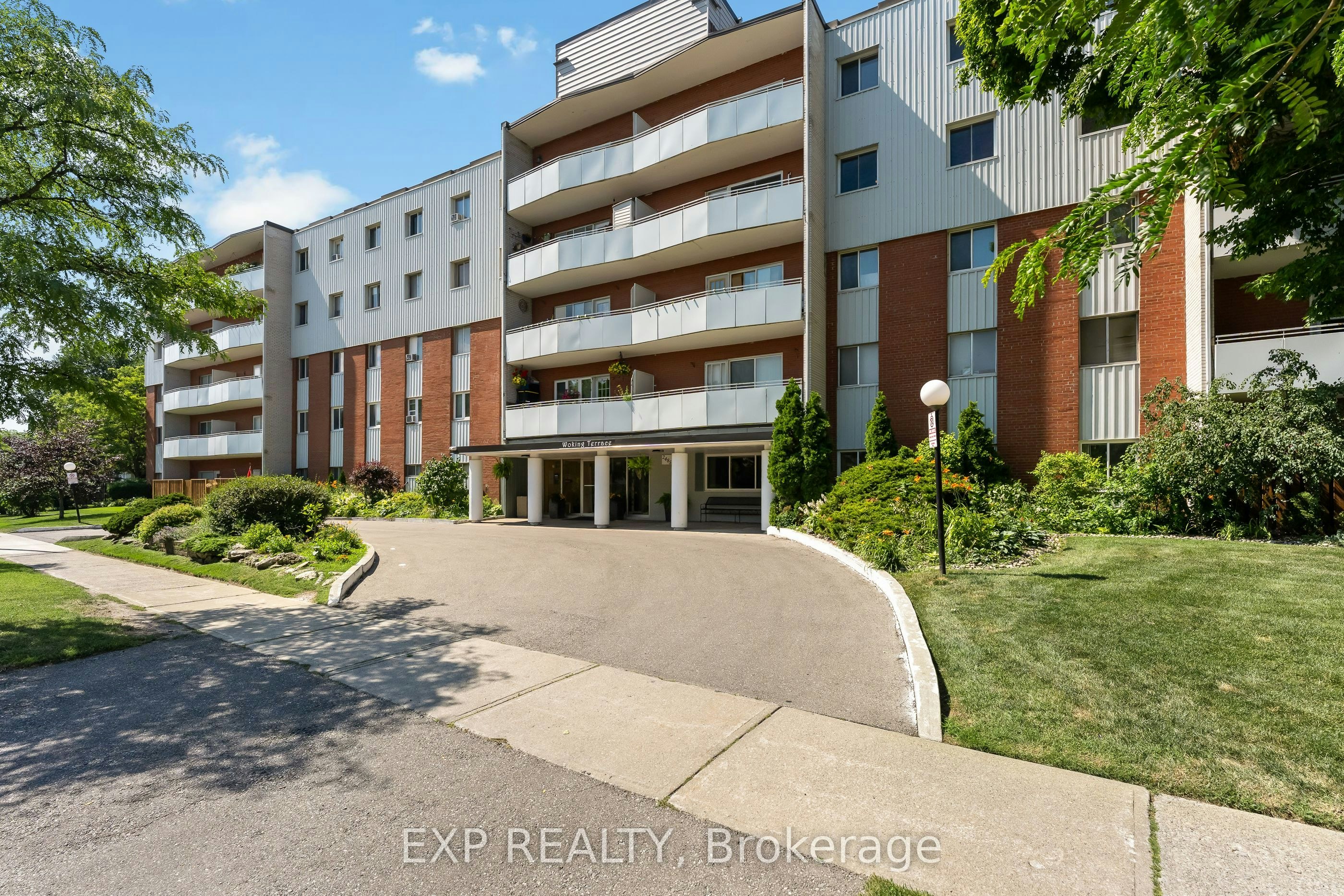 403-2485 Woking Crescent, Mississauga, ON, L5K 1Z6 - 4