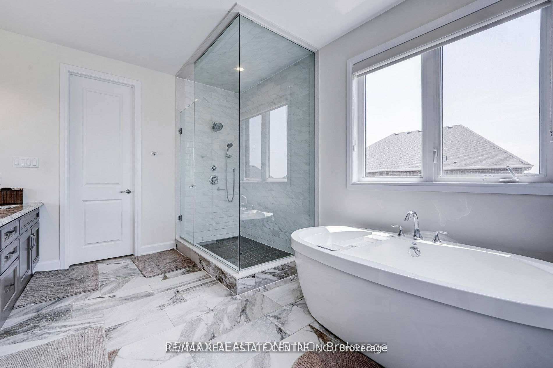 438 North Park Boulevard, Oakville, ON, L6M 1N3 - 25
