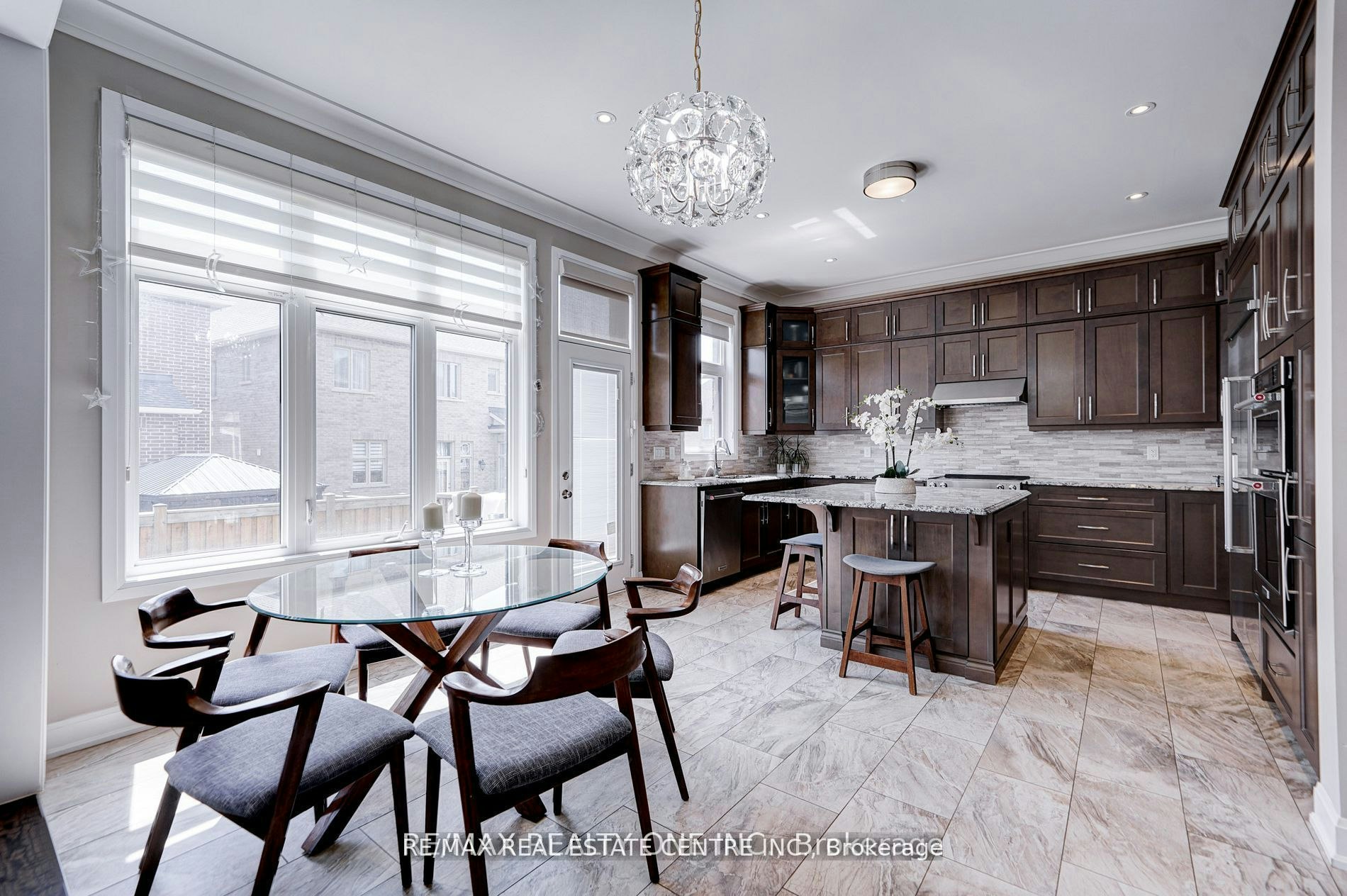 438 North Park Boulevard, Oakville, ON, L6M 1N3 - 14