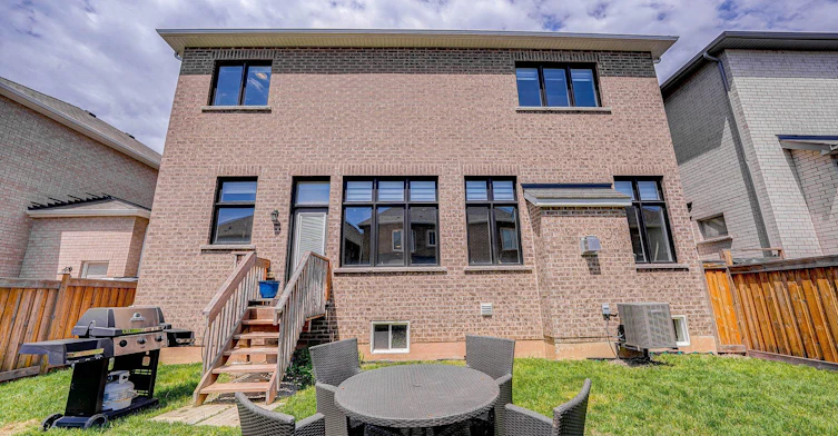 438 North Park Boulevard, Oakville, ON, L6M 1N3 - 40