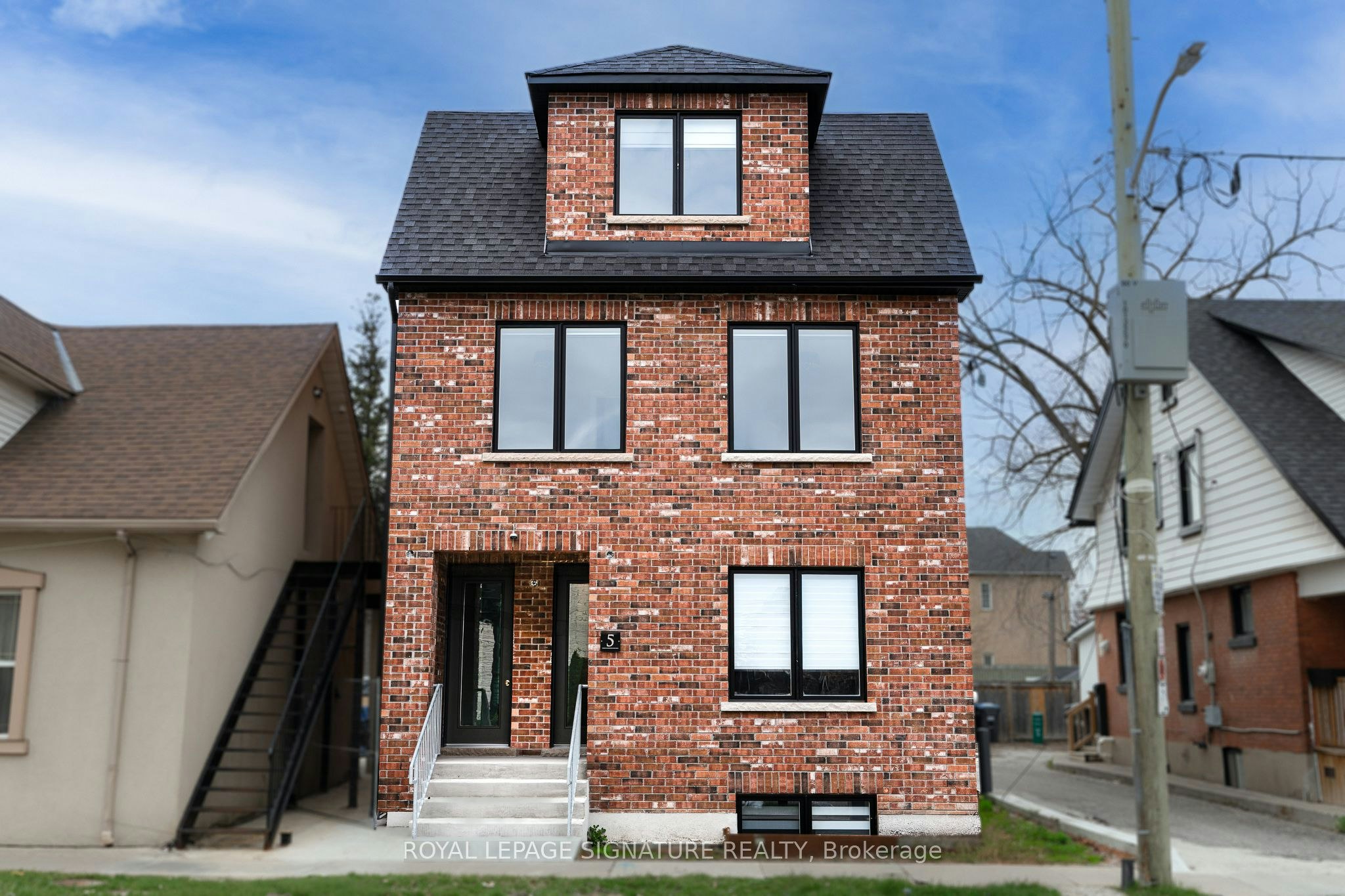 #3-5 Mill Street N, Brampton, ON, L6X 1S5