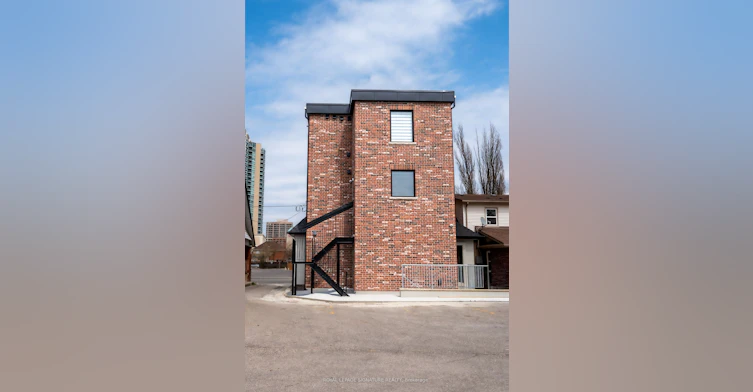 #3-5 Mill Street N, Brampton, ON, L6X 1S5 - 2