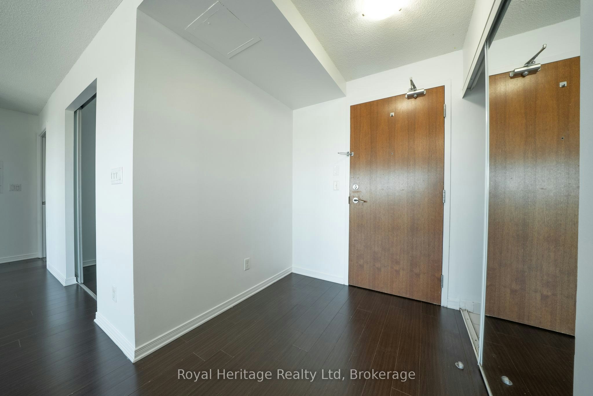 1602-215 Queen Street E, Brampton, ON, L6W 0A9 - 4