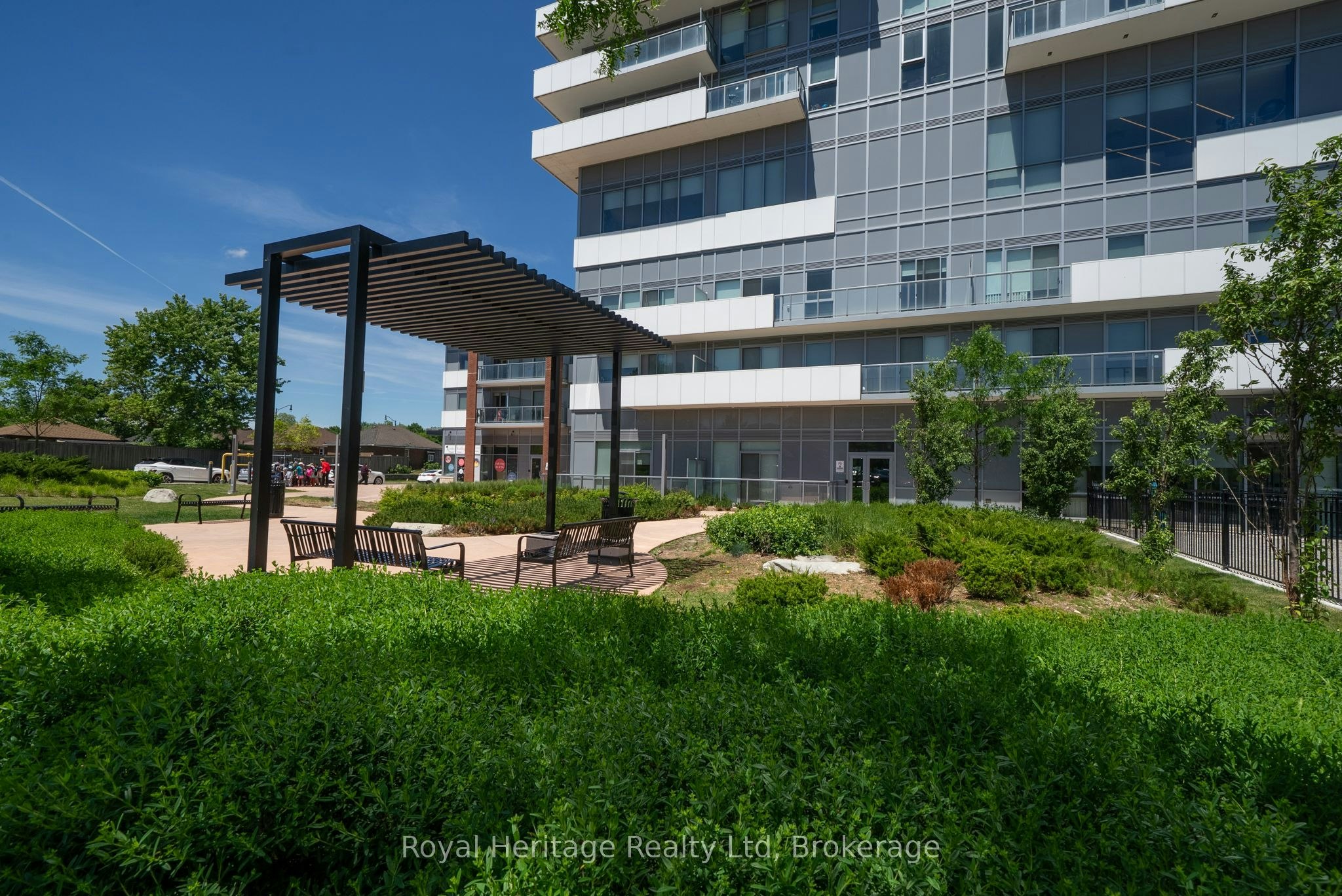 1602-215 Queen Street E, Brampton, ON, L6W 0A9 - 18