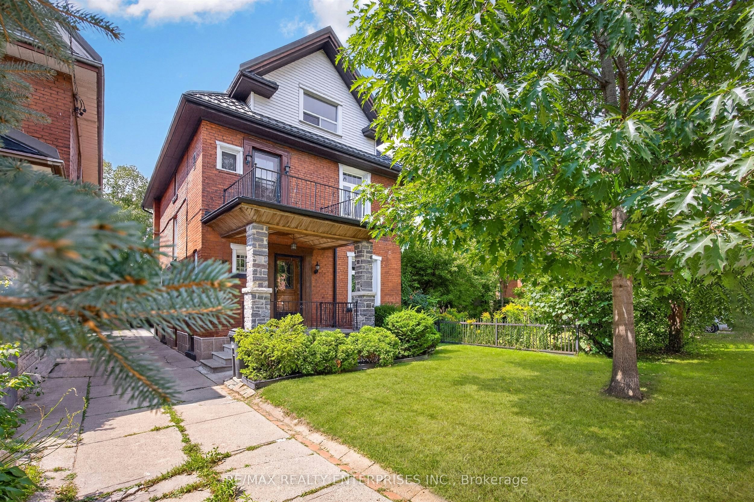 162 Mavety Street, Toronto, ON, M6P 2L9