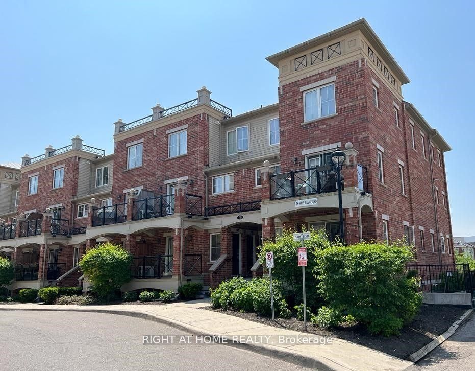 10-35 Hays Boulevard, Oakville, ON, L6H 0J1