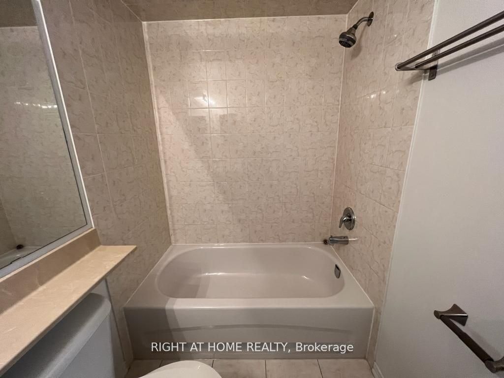 10-35 Hays Boulevard, Oakville, ON, L6H 0J1 - 13