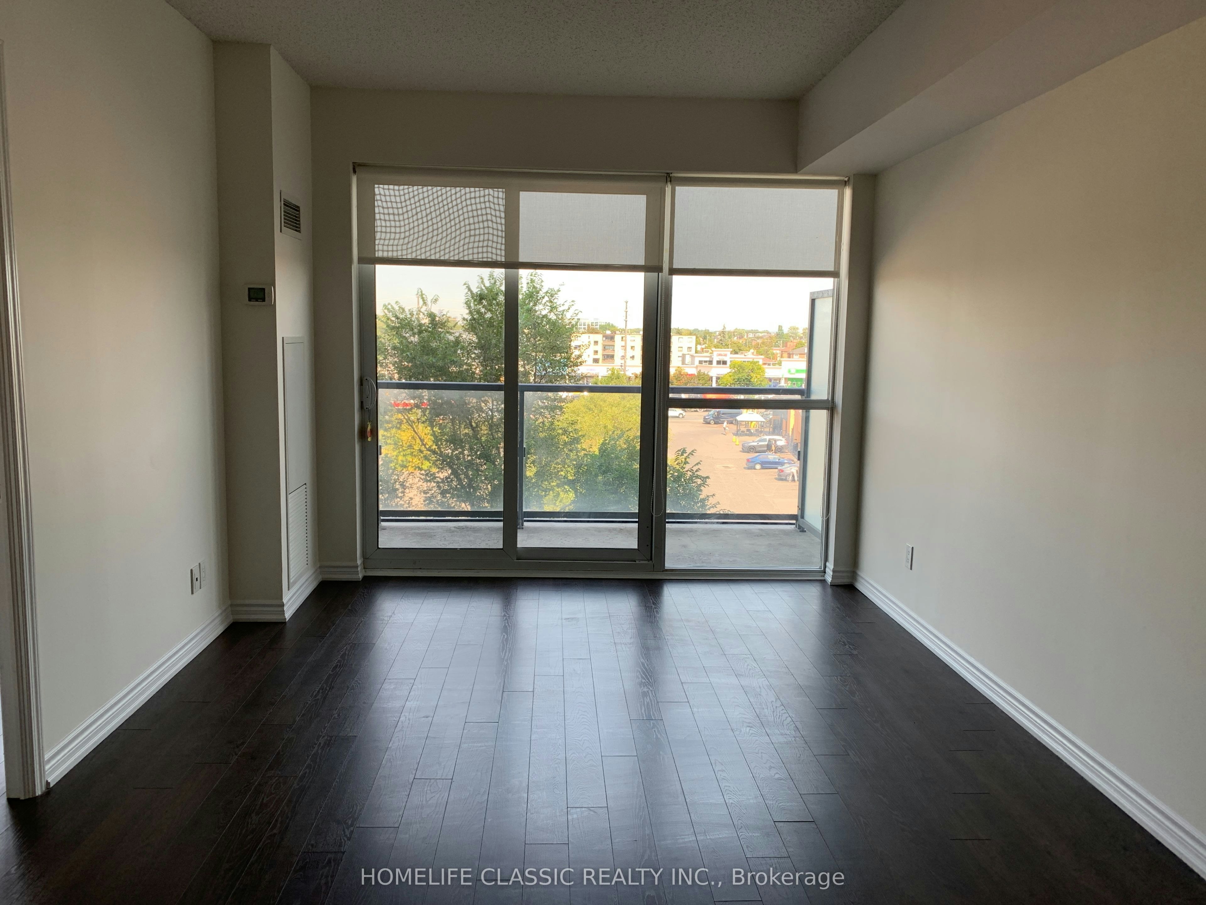611-15 James Finlay Way, Toronto, ON, M3M 0B3 - 2