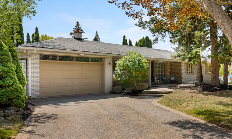 215 Edenbridge Drive