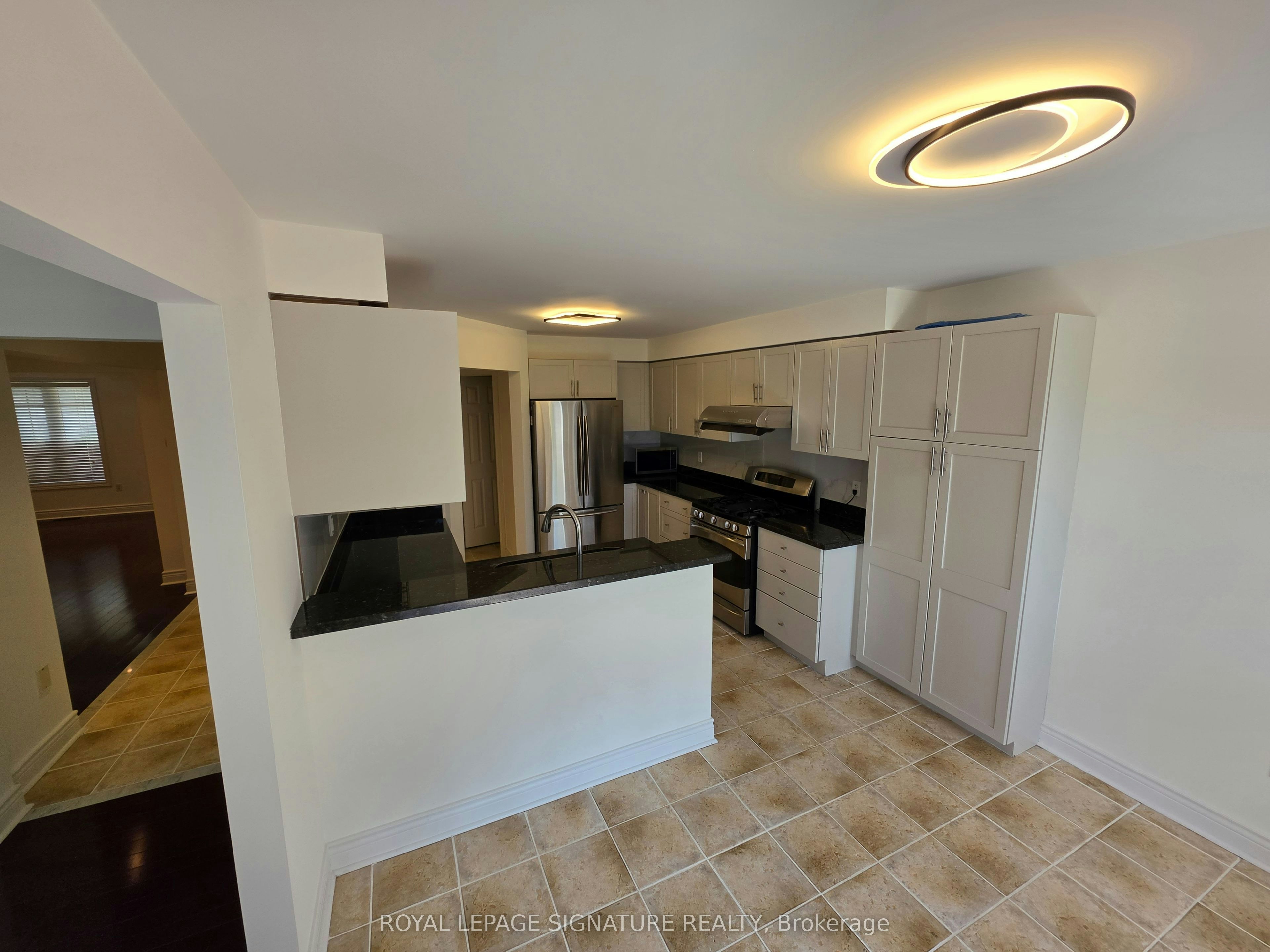 794 White Clover Way, Mississauga, ON, L5V 3B8 - 7