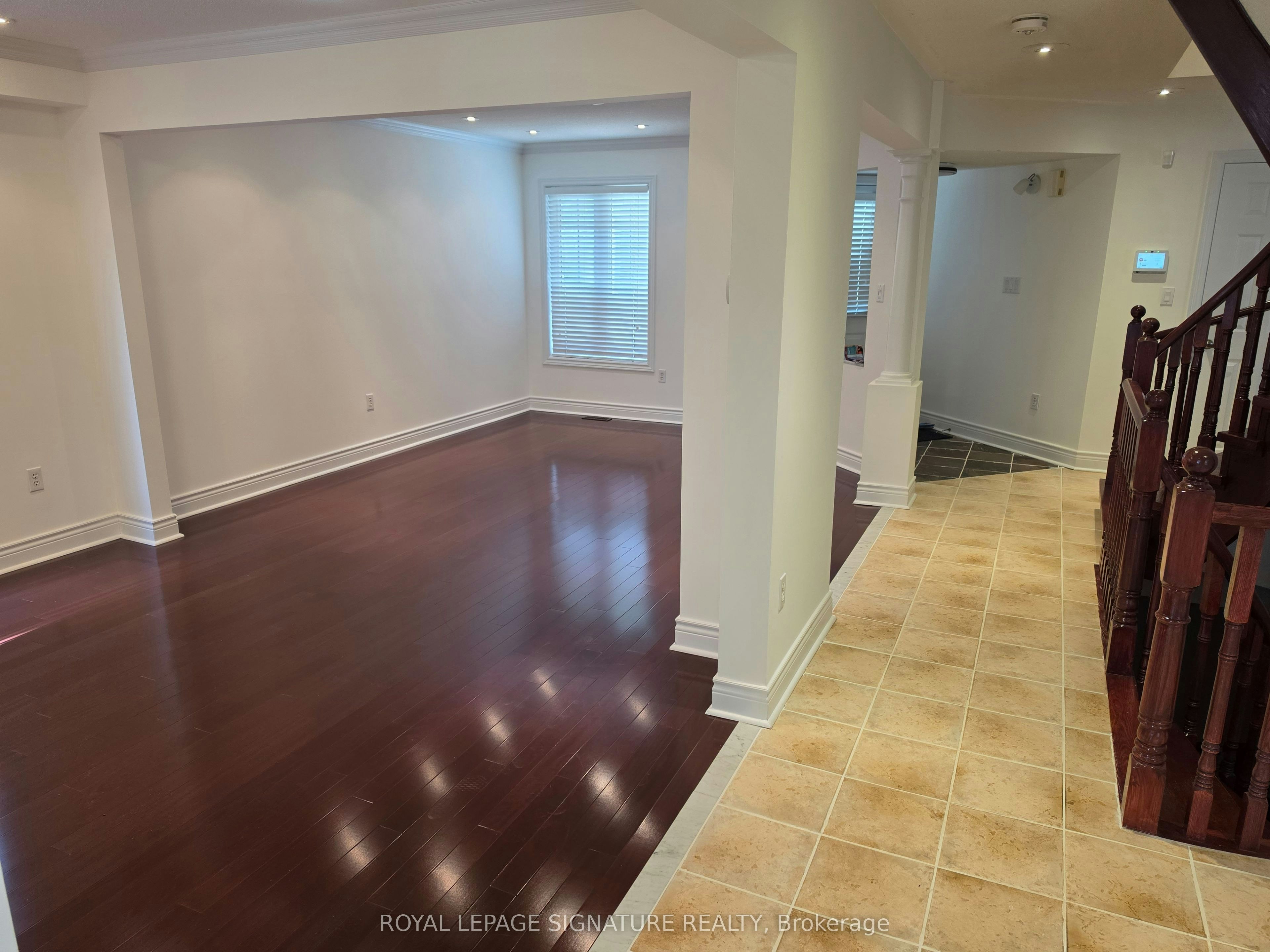 794 White Clover Way, Mississauga, ON, L5V 3B8 - 2