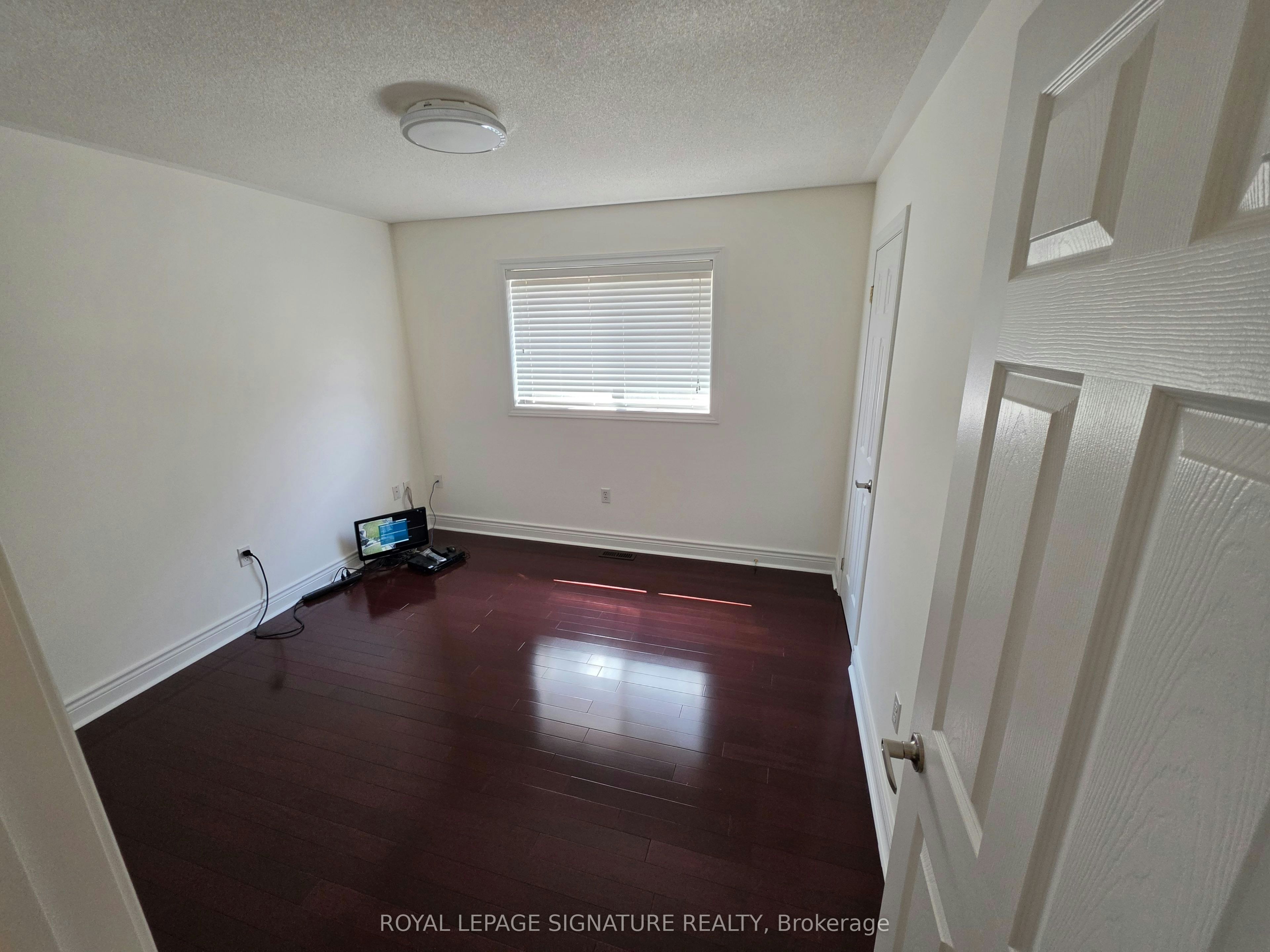 794 White Clover Way, Mississauga, ON, L5V 3B8 - 10