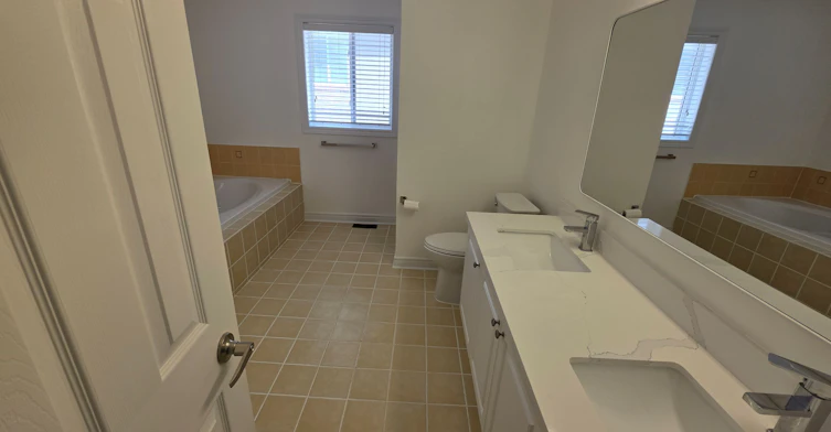 794 White Clover Way, Mississauga, ON, L5V 3B8 - 12
