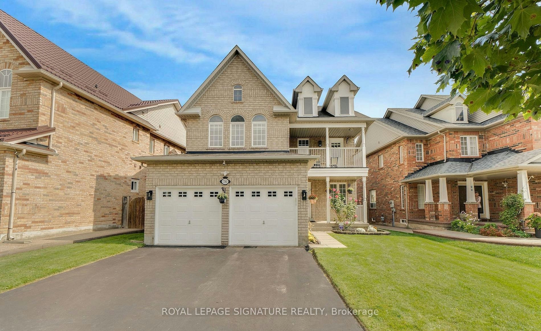 794 White Clover Way, Mississauga, ON, L5V 3B8