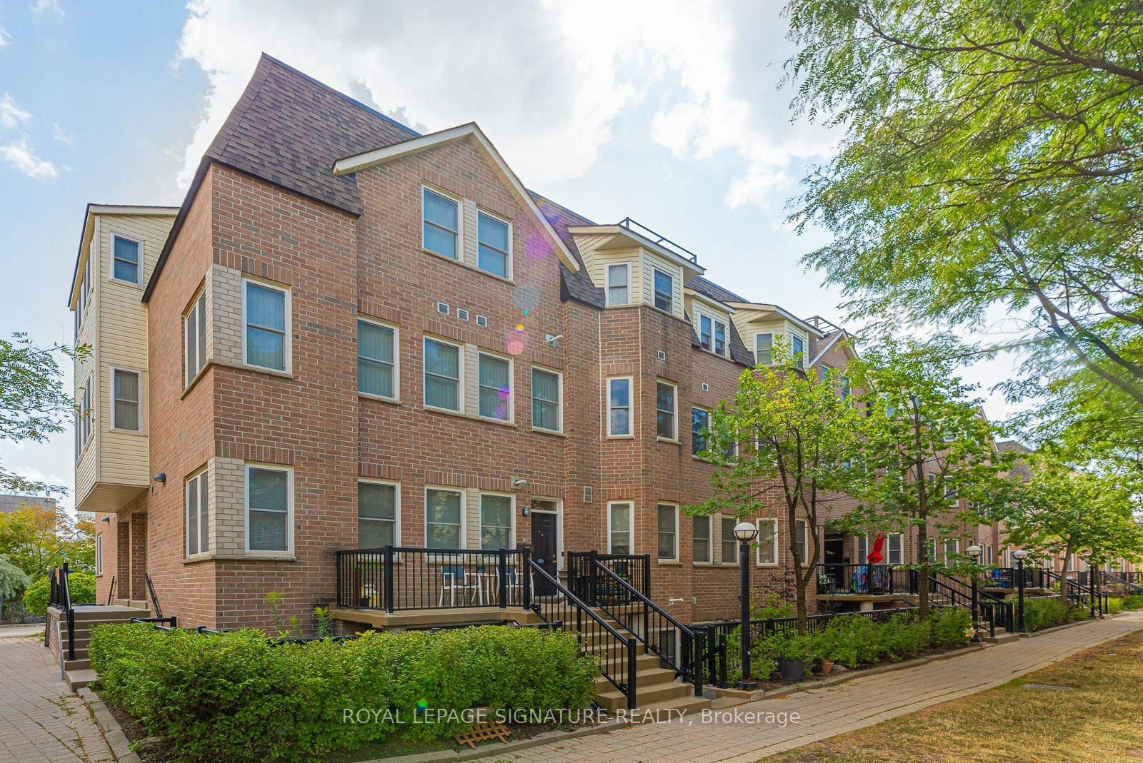 216-760 Lawrence Avenue W, Toronto, ON, M6A 3E7 - 35