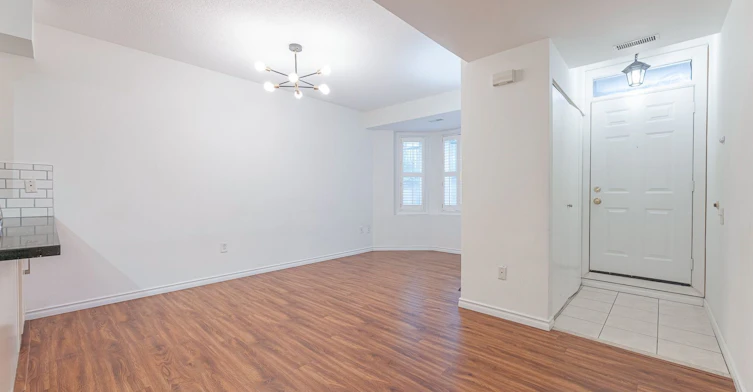 216-760 Lawrence Avenue W, Toronto, ON, M6A 3E7 - 2
