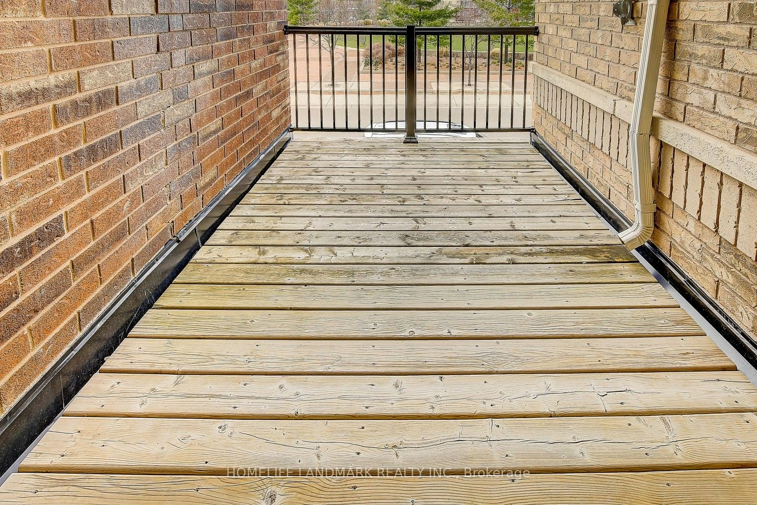 5 Sidford Road, Brampton, ON, L7A 0P8 - 4