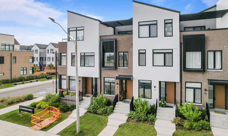 35-50 Coveside Drive
