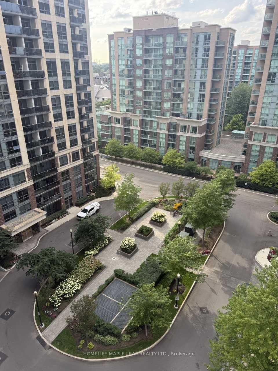 1001-3 Michael Power Place, Toronto, ON, M9A 0A2