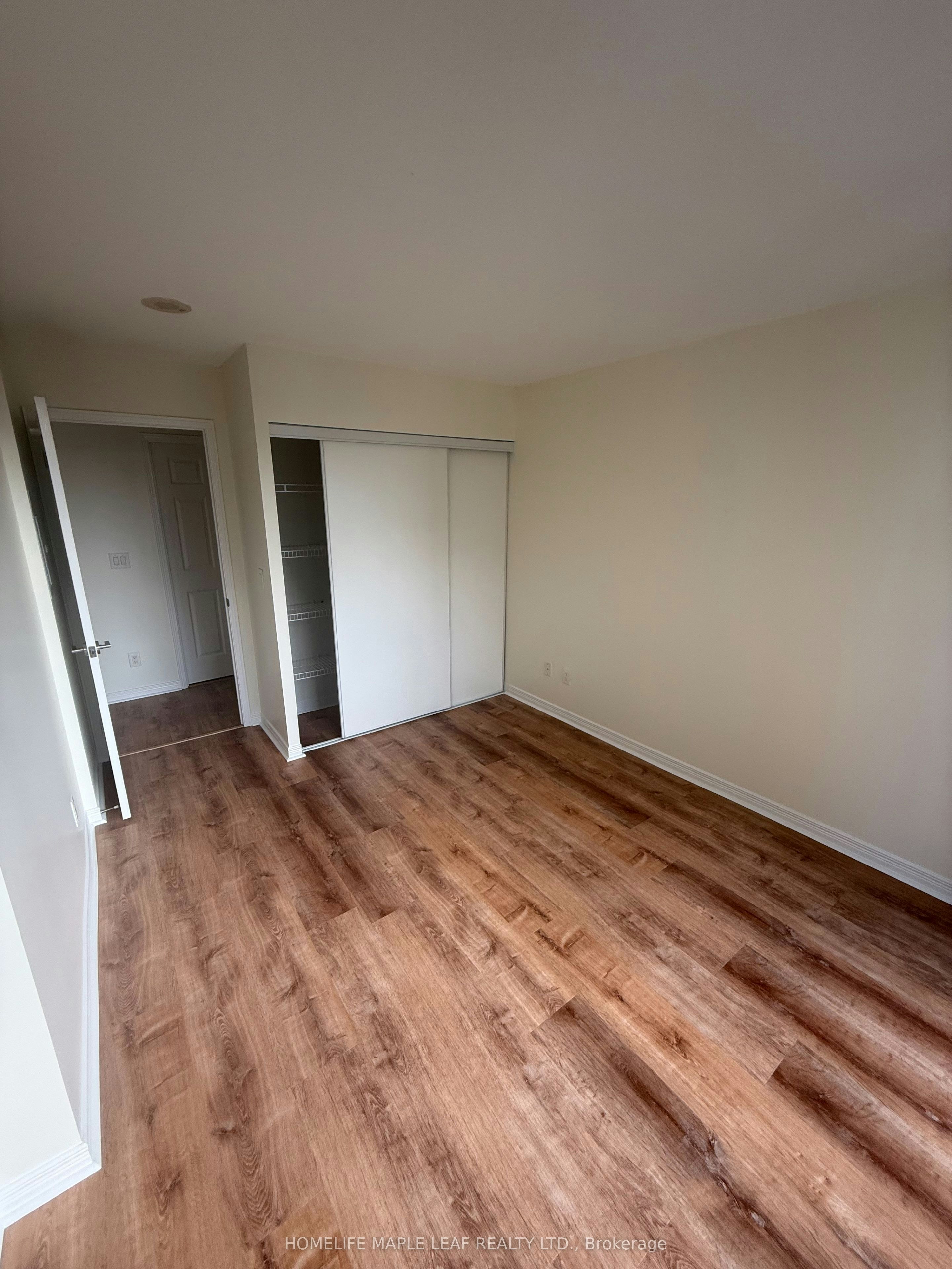 1001-3 Michael Power Place, Toronto, ON, M9A 0A2 - 12