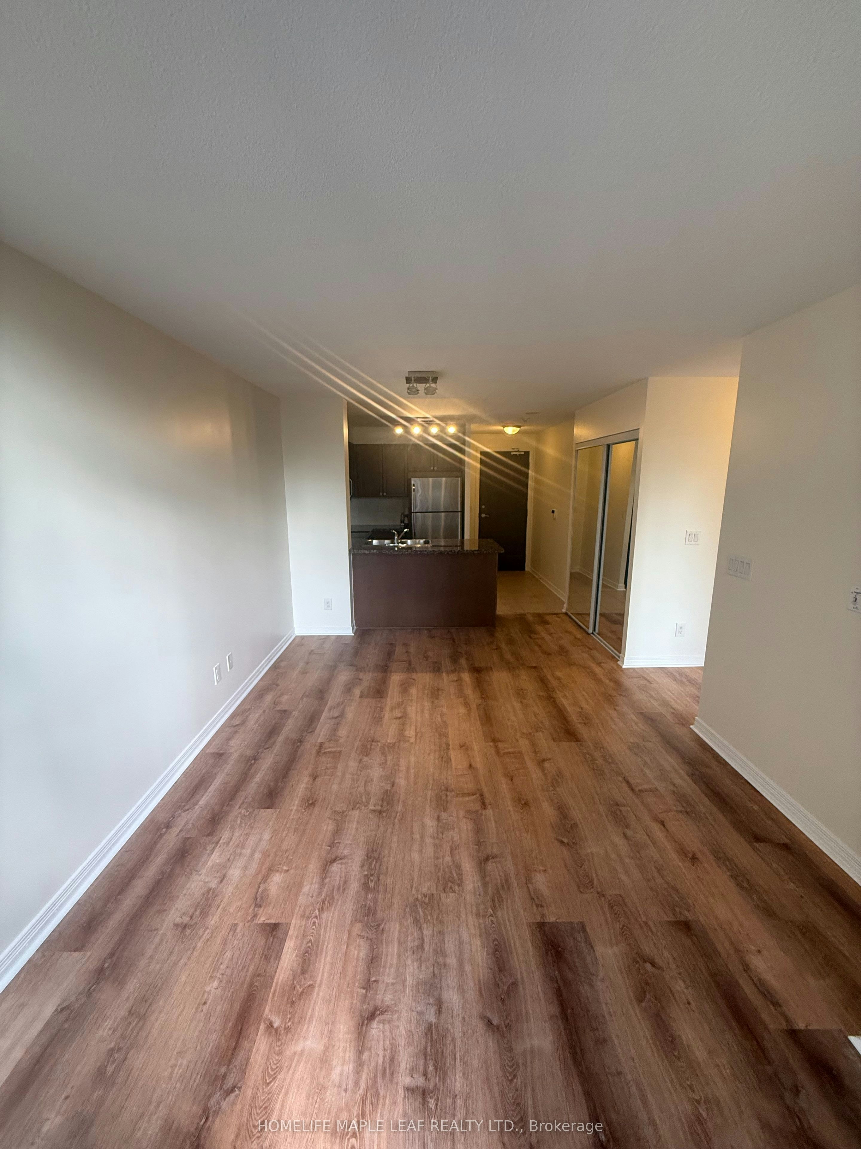 1001-3 Michael Power Place, Toronto, ON, M9A 0A2 - 9