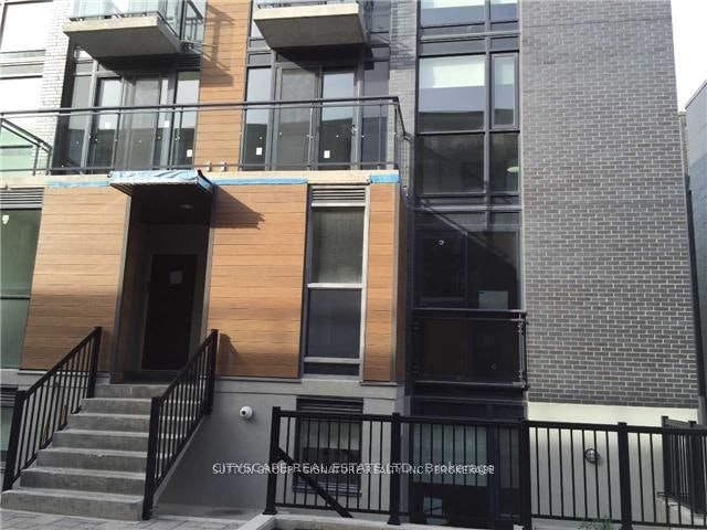 602-57 Macaulay Avenue, Toronto, ON, M6P 3P2