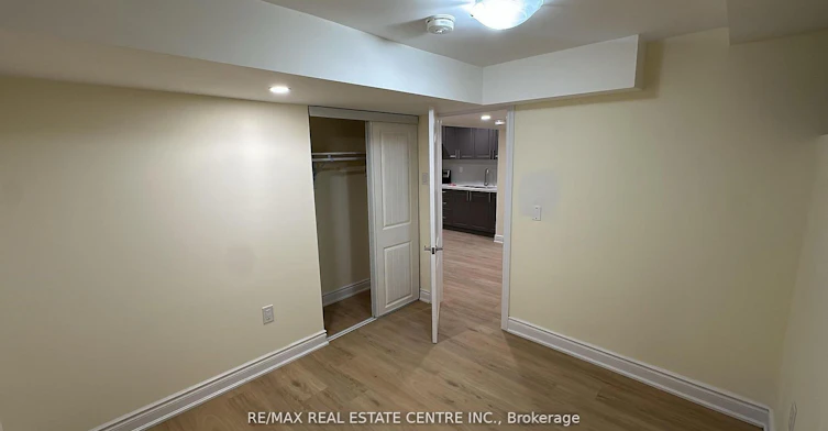 31 Haslemere Avenue, Brampton, ON, L6W 2X3 - 8