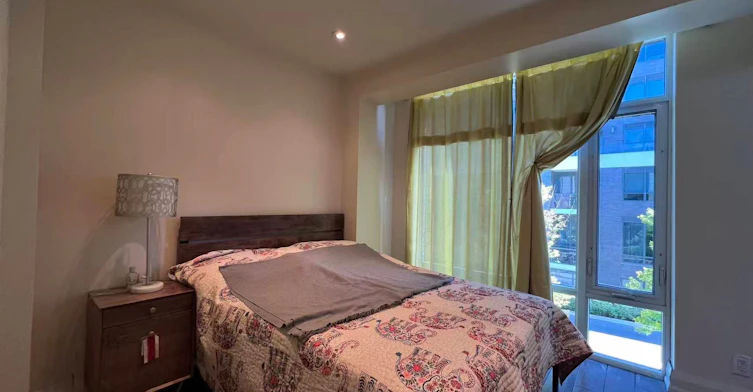 Th4-15 Valhalla Inn Road, Toronto, ON, M9B 0B3 - 11