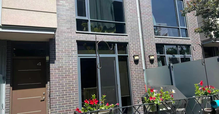 Th4-15 Valhalla Inn Road, Toronto, ON, M9B 0B3 - 3