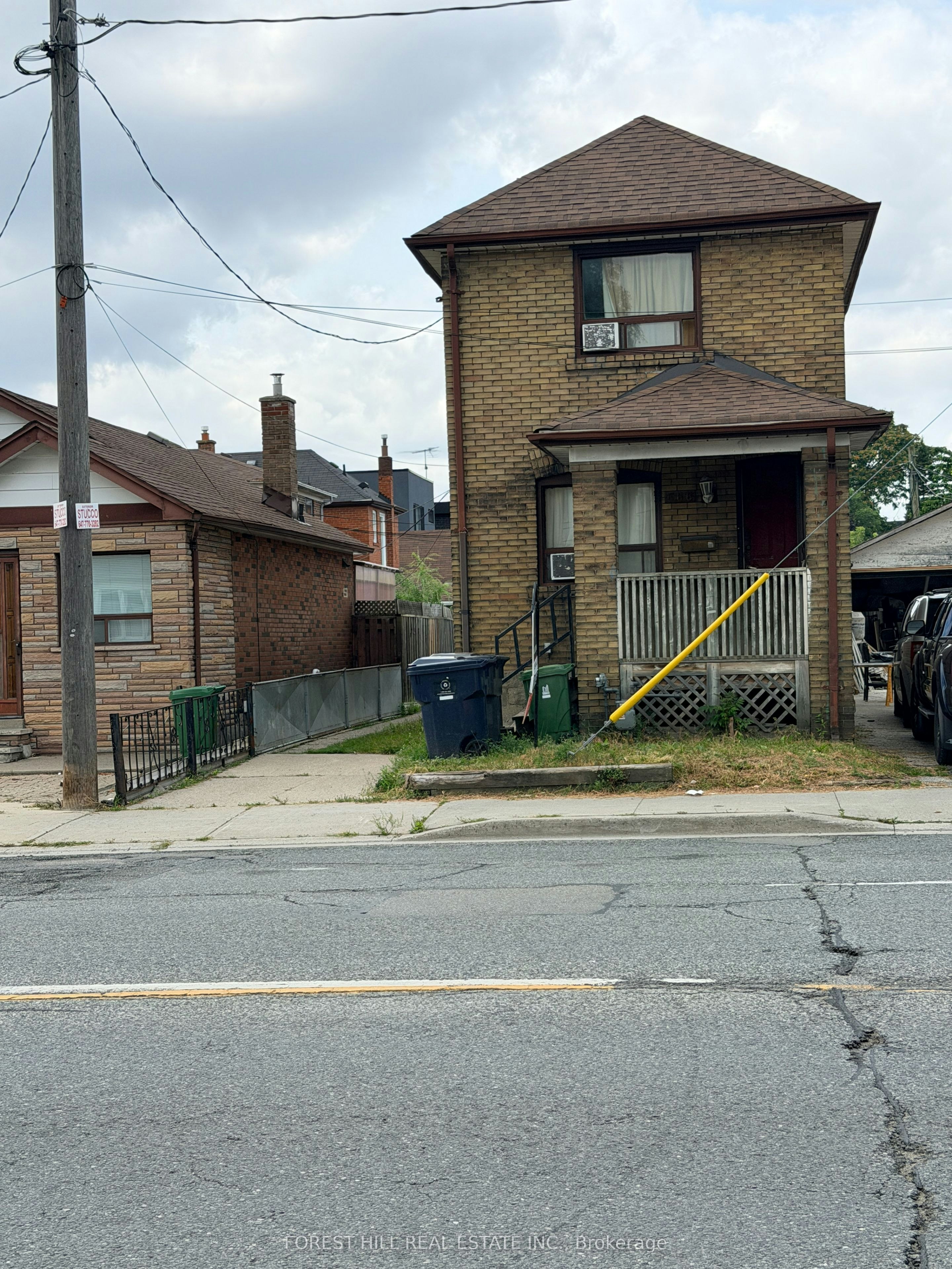 666 Jane Street, Toronto, ON, M6N 4A7