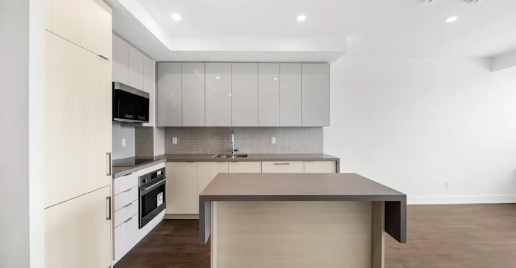 716-2489 Taunton Road, Oakville, ON, L6H 3R9 - 9