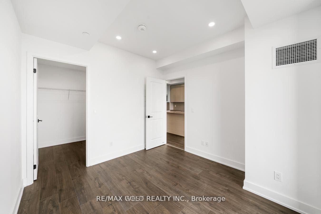 716-2489 Taunton Road, Oakville, ON, L6H 3R9 - 13